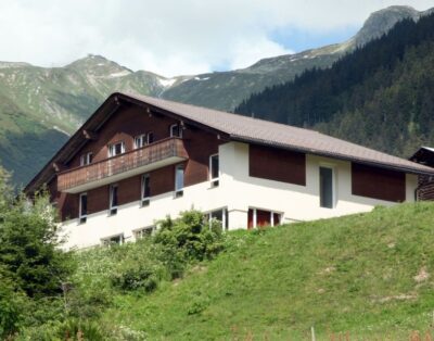 Gruppenhaus Alpina Segnas