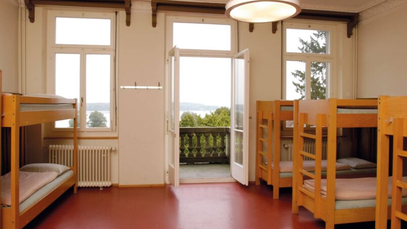 Jugendherberge Kreuzlingen Zimmer mit Etagenbetten Fenster