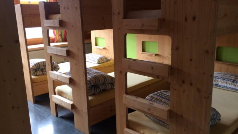 Gruppenunterkunft Casa Sentupada Siat Schlafsaal mit Stockbetten
