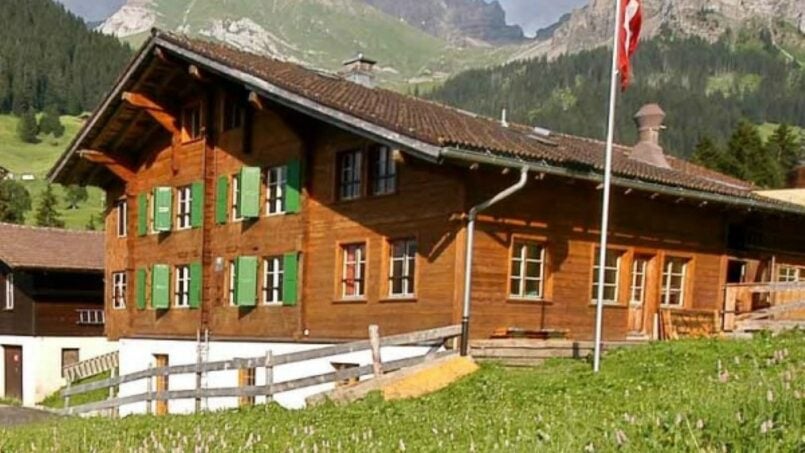 Gruppenunterkunft Hari's Chalets Nr. 1 - 6 in Adelboden Gebäudeansicht