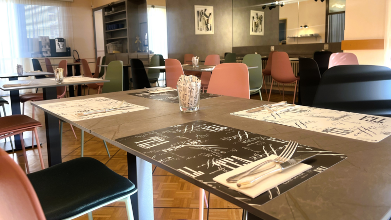 Restaurant im Gruppenhaus Hotel Rondinella in Locarno